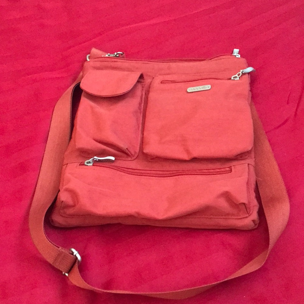 Crossbody bag. Burnt Orange Color.